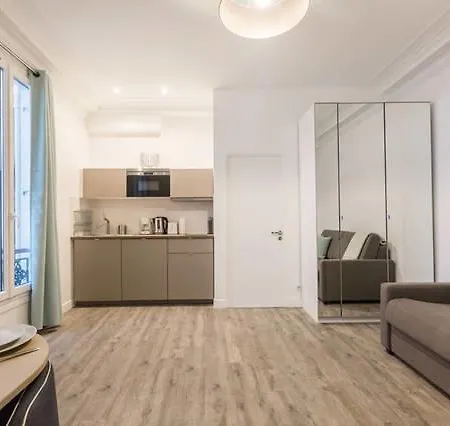 Apartment Marais 4 Paris
